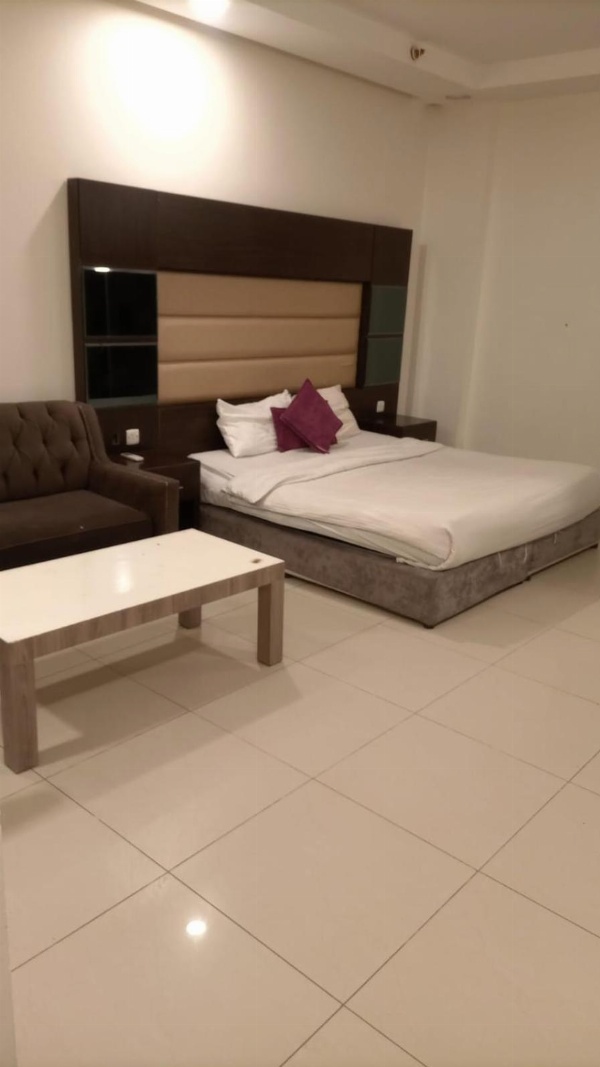 Al Makan Hotel by Al Azmy Main image